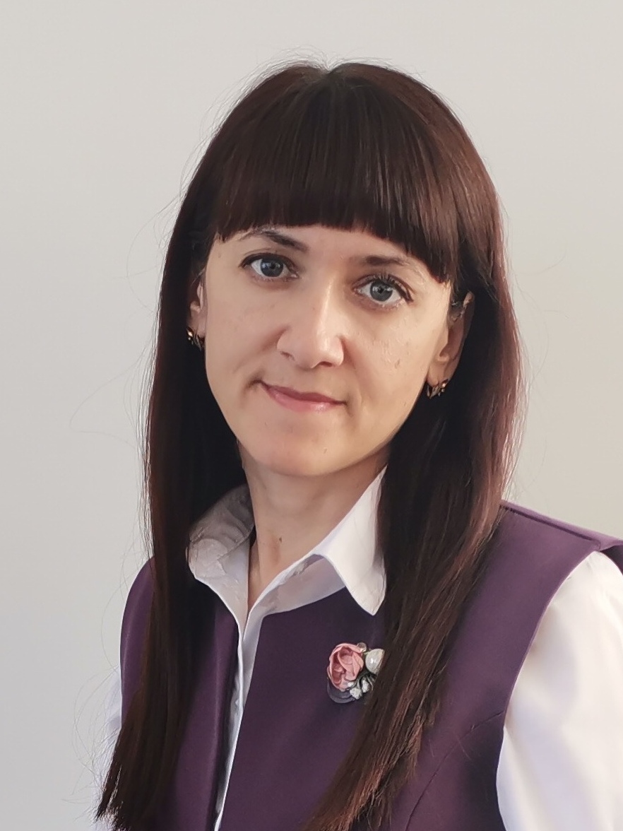 Плотникова Екатерина Васильевна.